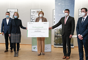 Übergabe Förderurkunde PINOT Klöckner Übergabe Förderurkunde PINOT