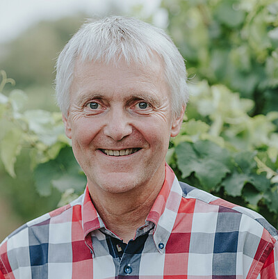 Portrait Photo von Prof. Dr. Ulrich Fischer