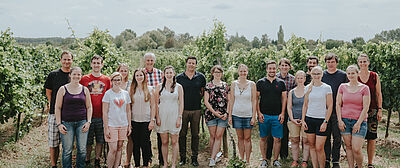 Gruppenphoto der Doktoranden des Weincampus Neustadt